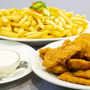 1kg mix řízečků s hranolky a omáčkami až pro 4 osoby