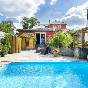 1 či 2 hodiny privátního wellness až pro 10 osob