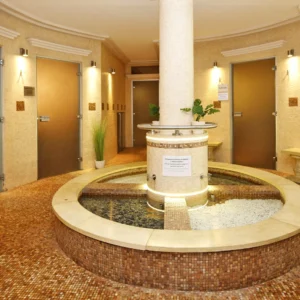 2 hod. v zámeckém wellness