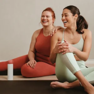 1–5 lekcí večerní jógy či pilates na Vinohradech